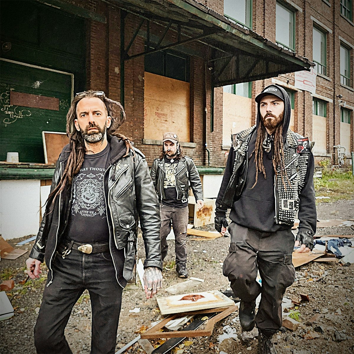 Dopethrone with -(16)-, Armed For Apocalypse